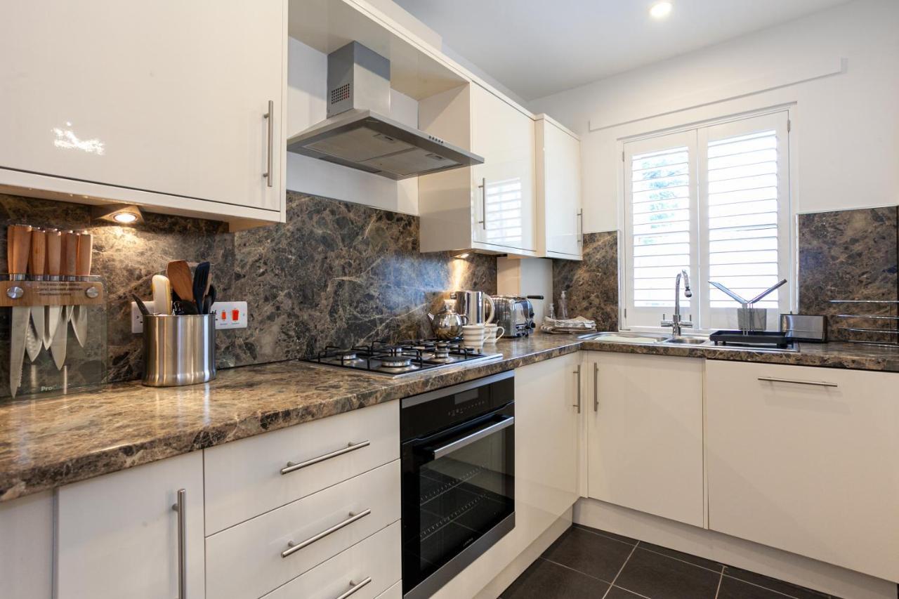 Keswick Ground Floor Apartment With Parking 外观 照片