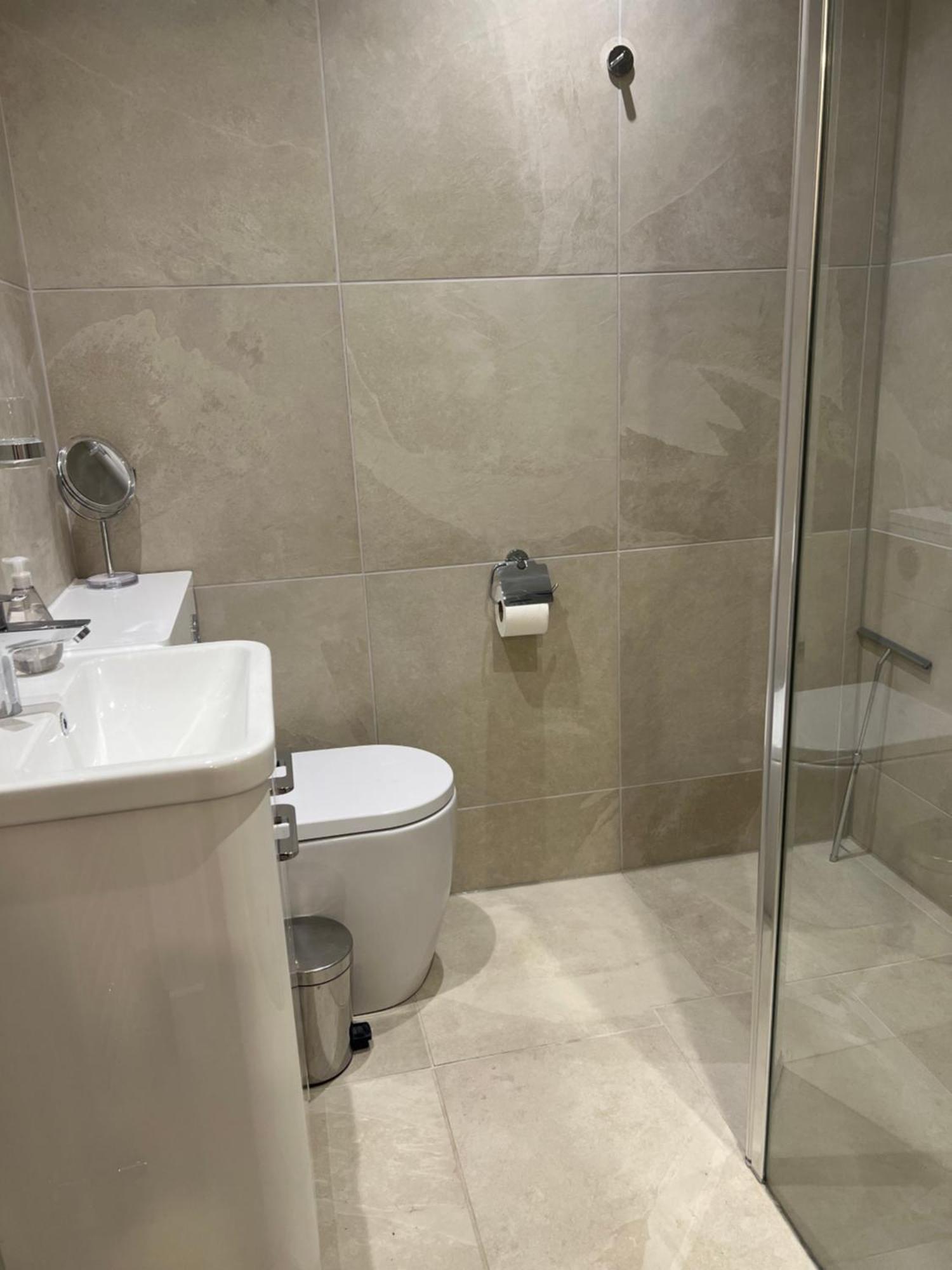 Keswick Ground Floor Apartment With Parking 外观 照片
